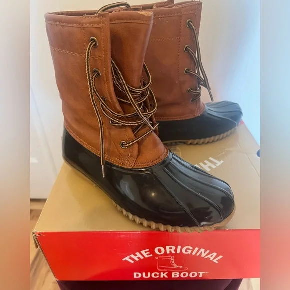 The original duck boot men - Picture 1 of 10